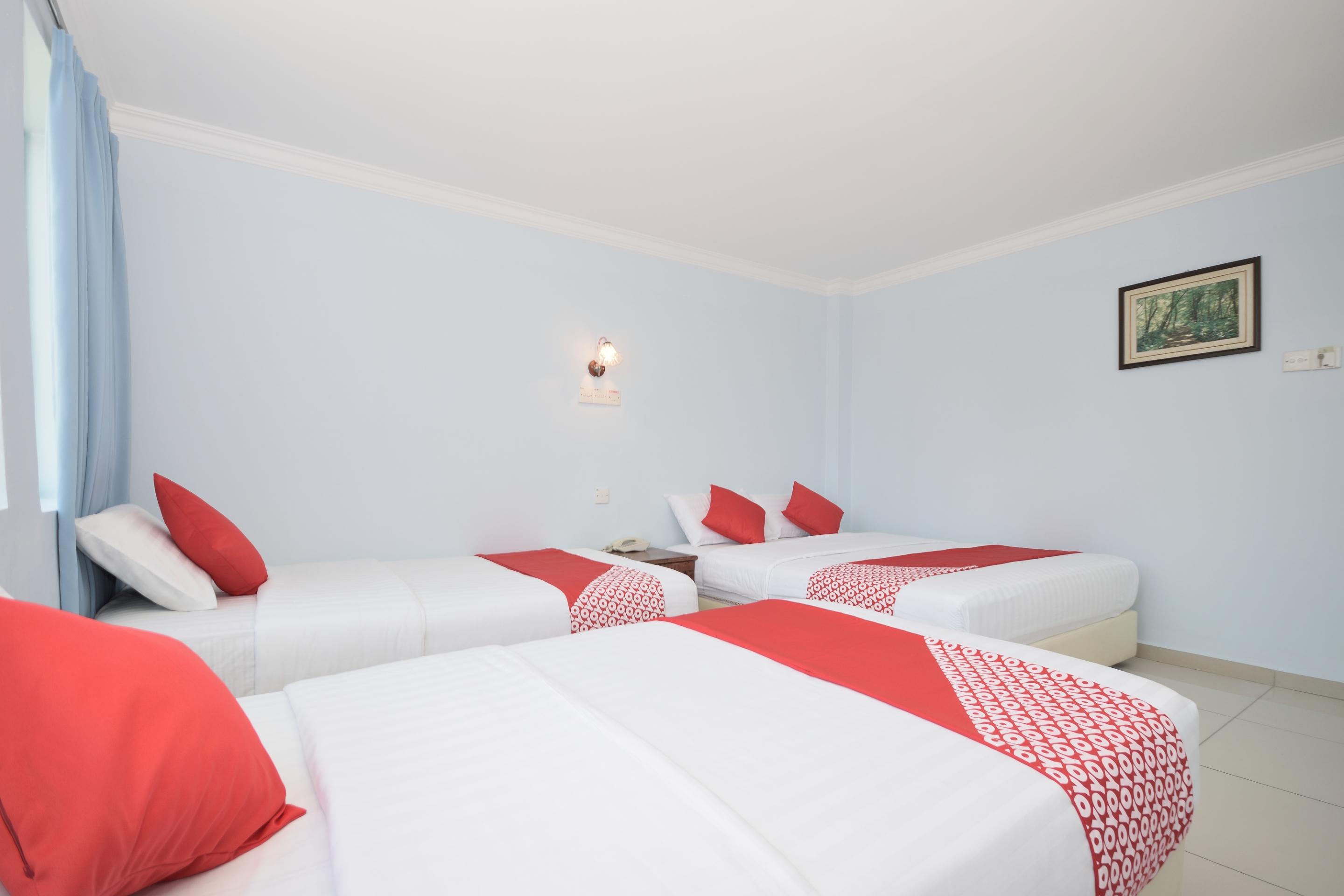 Super Oyo 969 Hotel Pantai View Лабуан Екстериор снимка