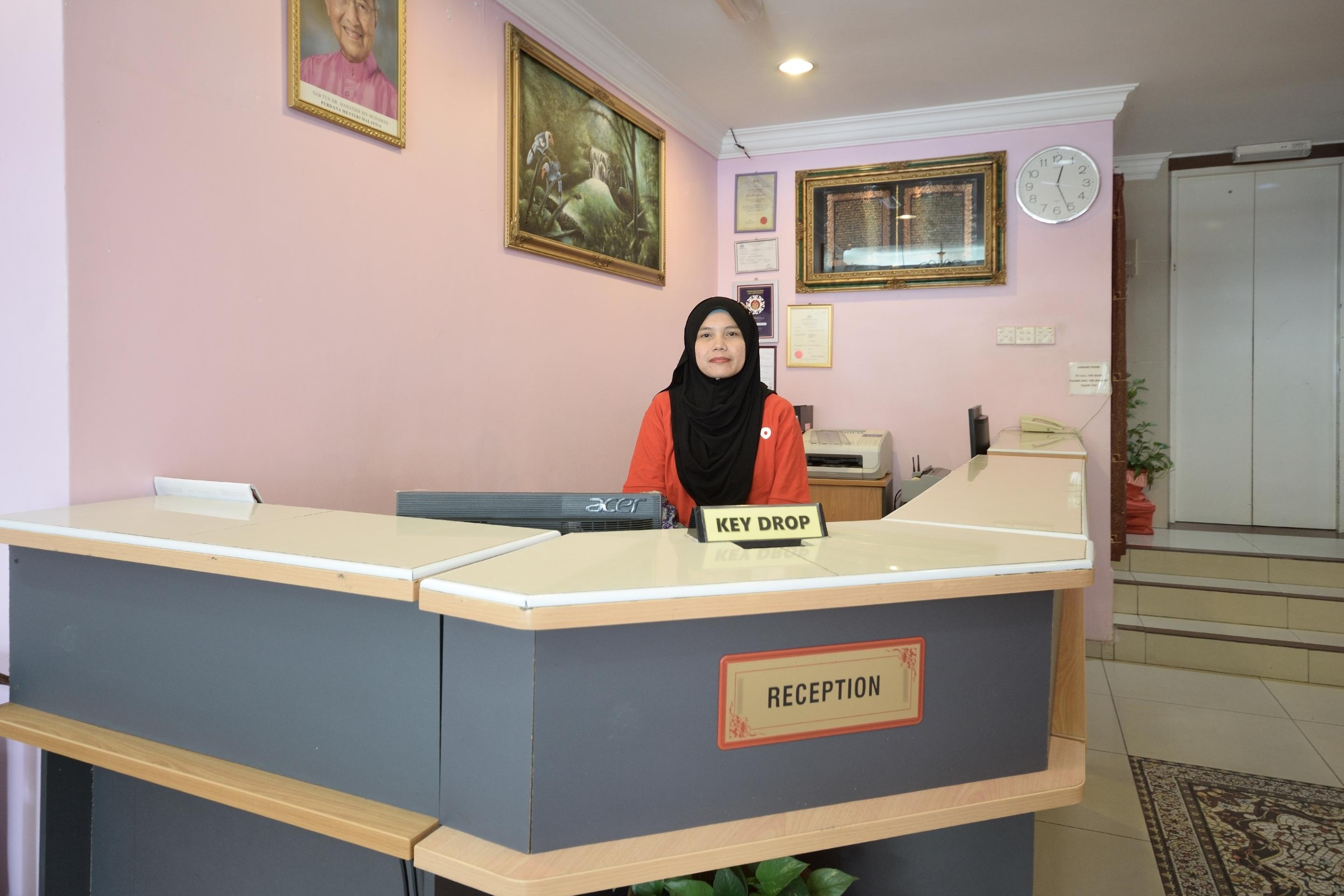 Super Oyo 969 Hotel Pantai View Лабуан Екстериор снимка