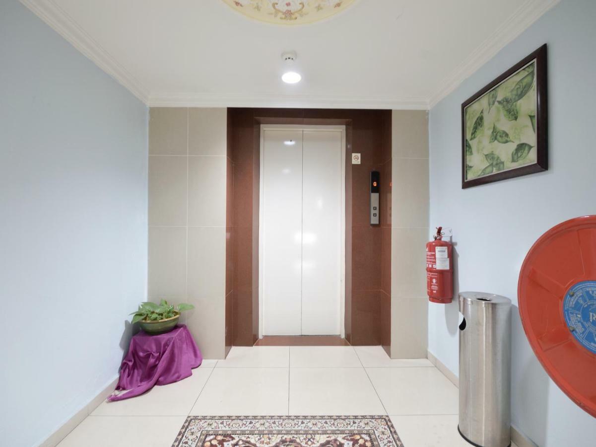 Super Oyo 969 Hotel Pantai View Лабуан Екстериор снимка